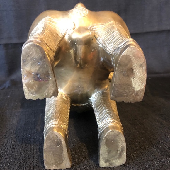 Khmer empire Foo dog, outstanding art work in solid brass circa 1950, 12”  high - Picture 7 of 10